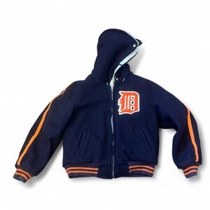 Pyramid Detroit Tigers Baseball vintage wool jacket with Sherpa‎ lining.
